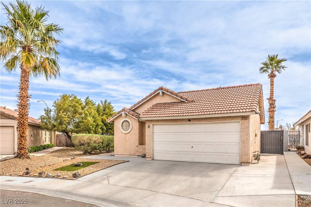 Las Vegas, NV 89108,2744 Ironside DR