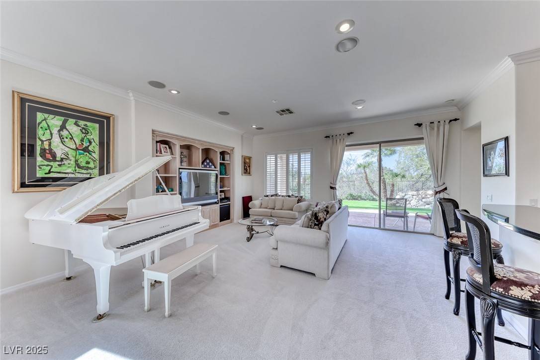Henderson, NV 89052,14 Hunt Valley TRL