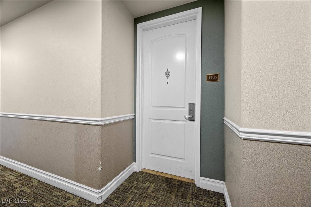 Henderson, NV 89052,2260 Village Walk DR #1305