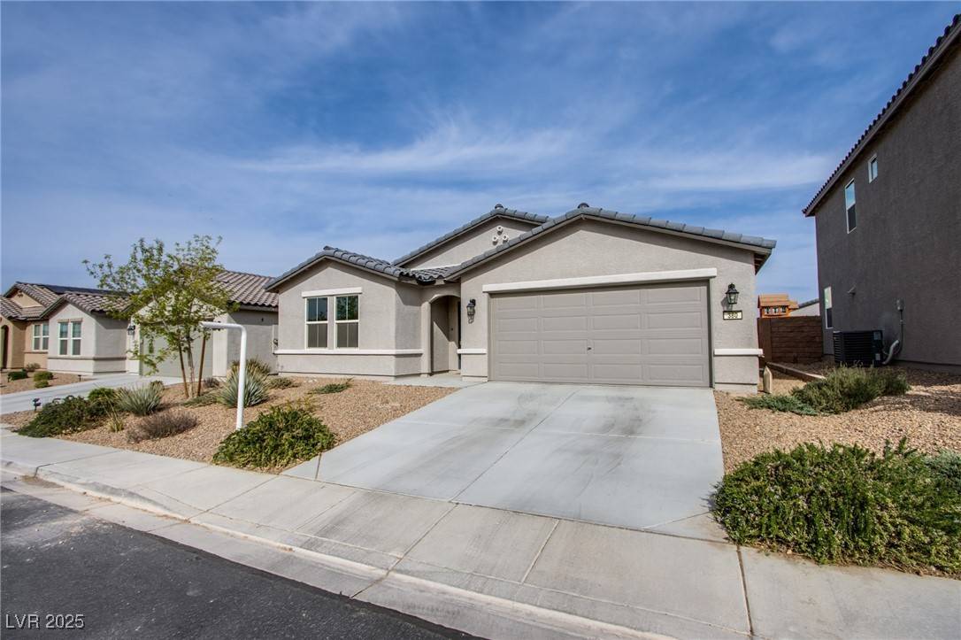 Indian Springs, NV 89018,380 Horsetail Falls ST