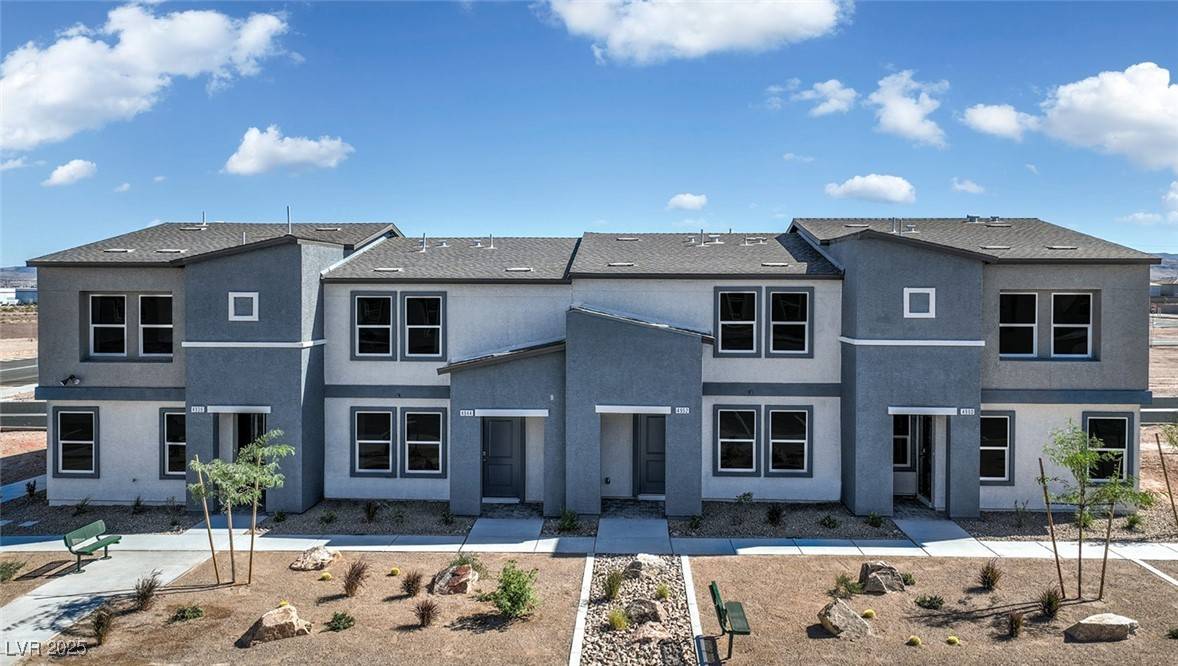 Las Vegas, NV 89139,9403 Jade Mesa ST #40