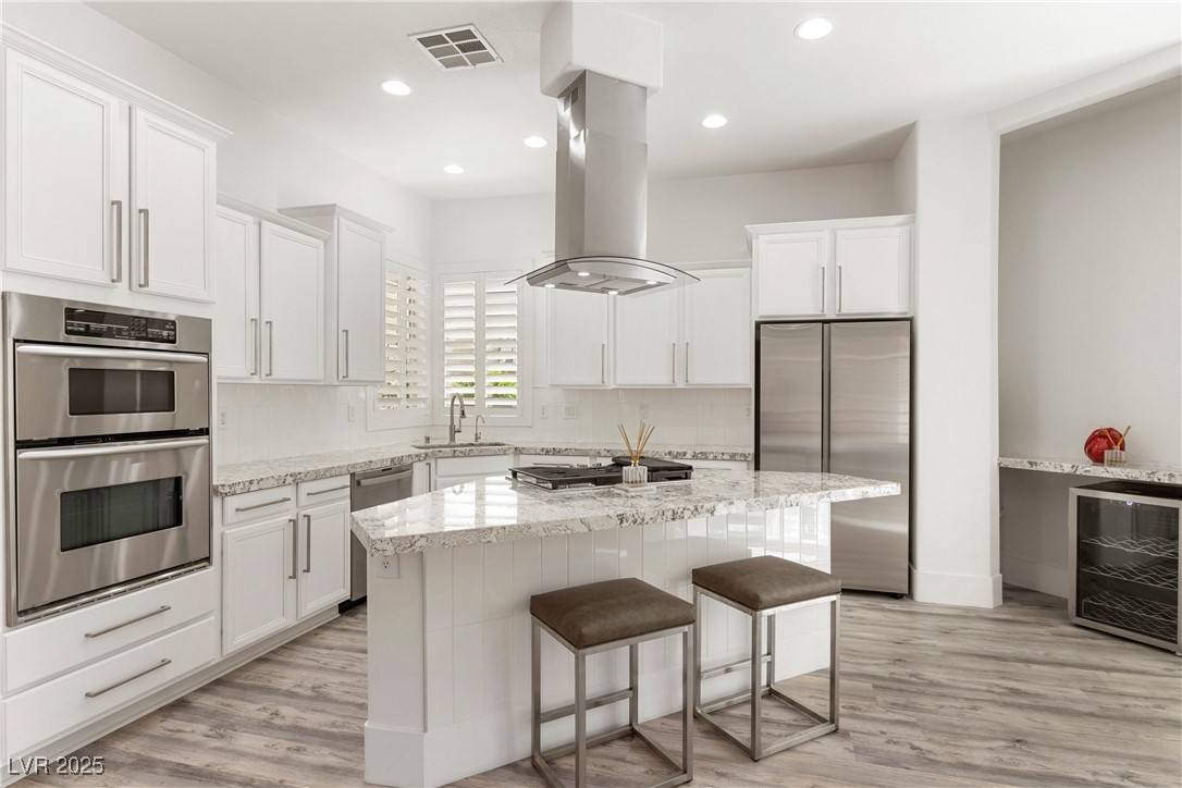 Las Vegas, NV 89145,9228 Whitekirk PL