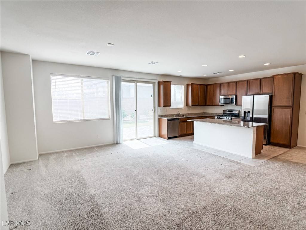 Las Vegas, NV 89148,9181 Oxford Blue AVE