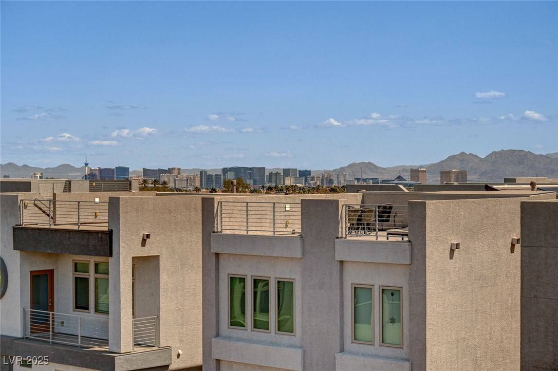 Las Vegas, NV 89113,7953 Mountain Lilac ST