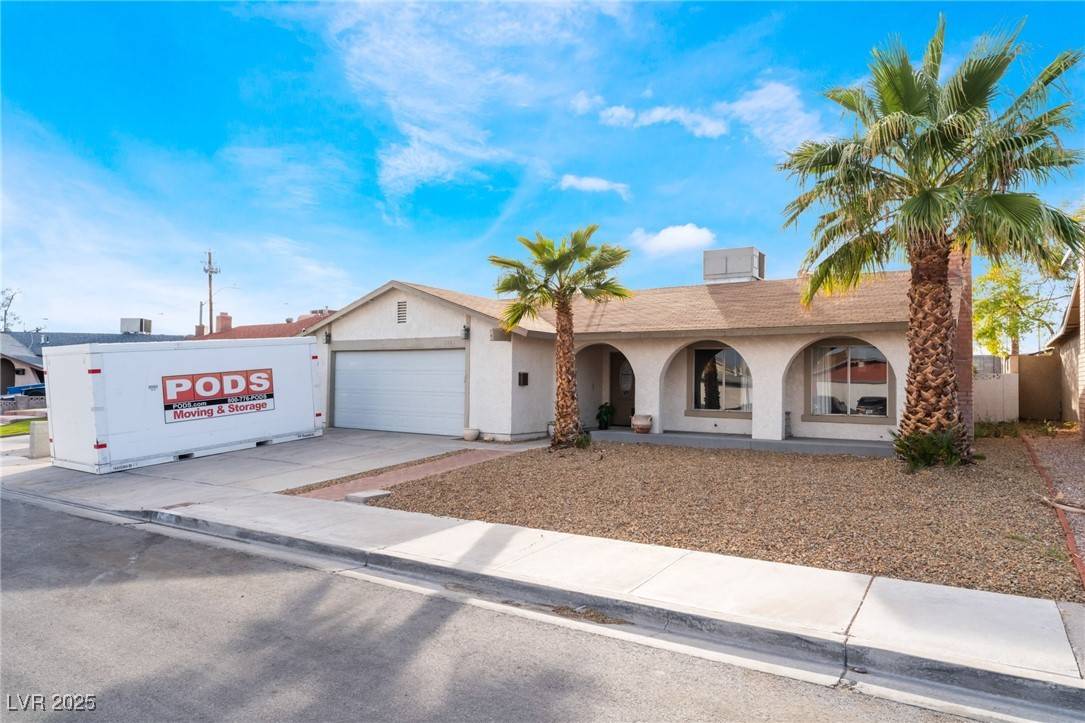Las Vegas, NV 89103,3661 Margarita WAY