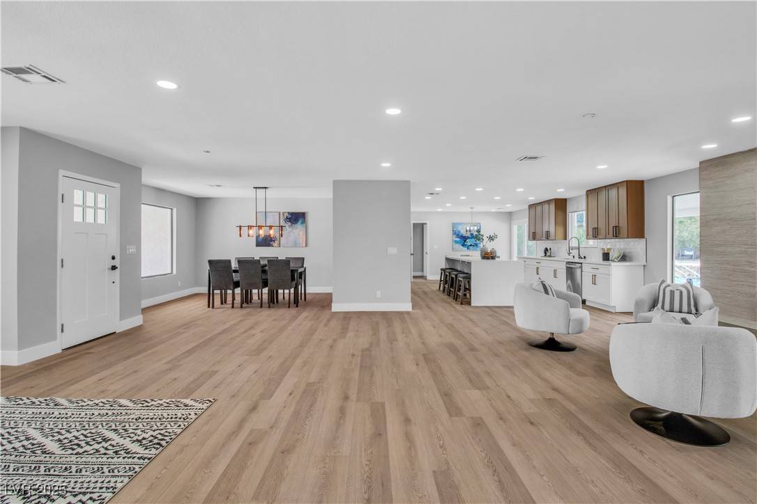 Las Vegas, NV 89139,3334 W Mardon AVE