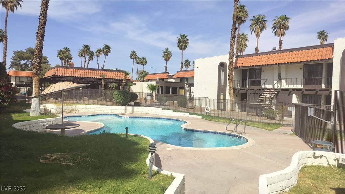 Las Vegas, NV 89169,1405 Vegas Valley DR #114