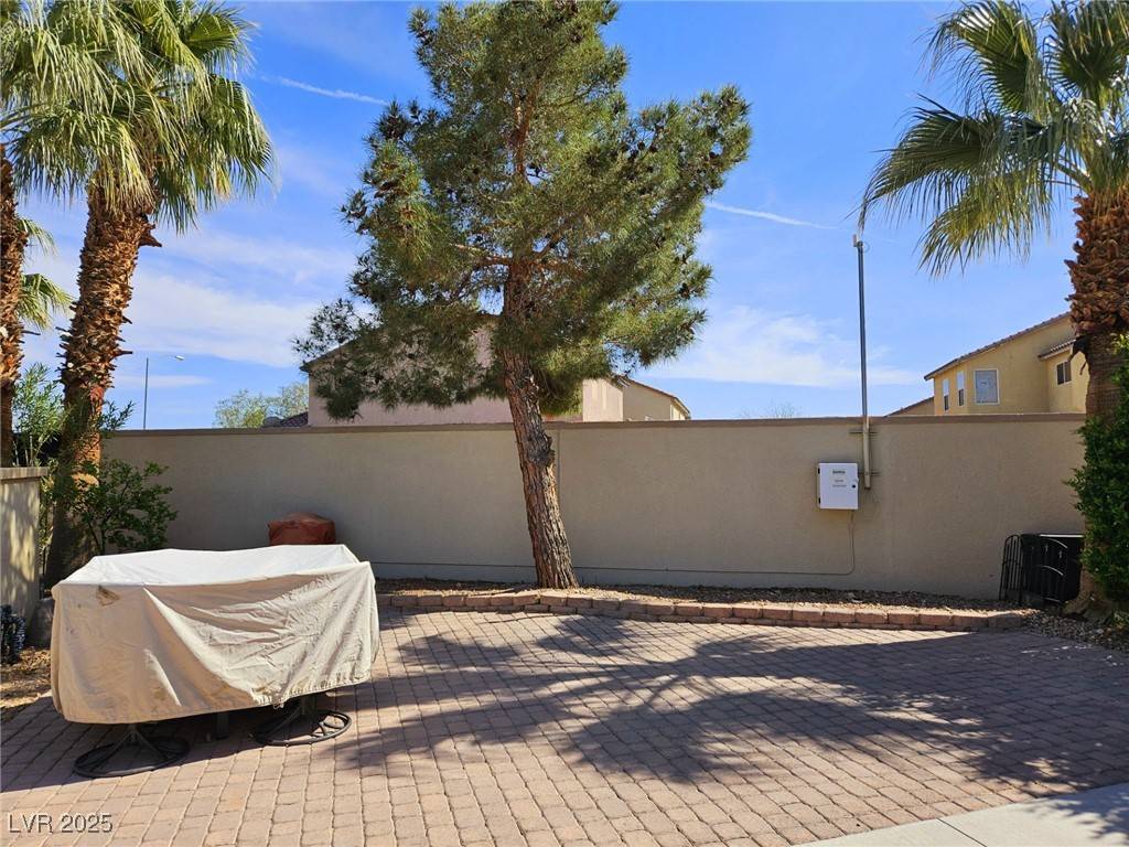 Las Vegas, NV 89139,8175 Arville ST #209