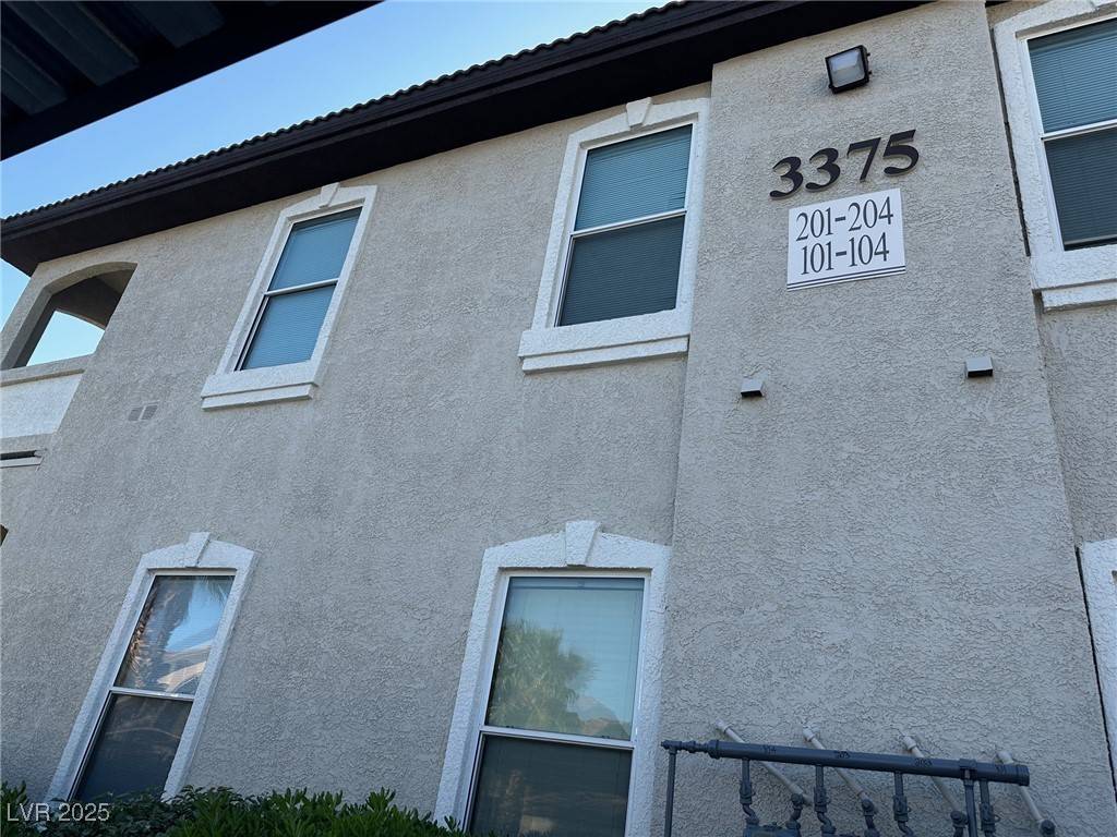 Las Vegas, NV 89129,3375 CACTUS SHADOW ST #103