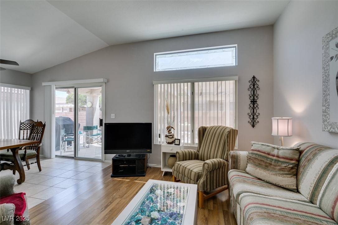 Henderson, NV 89012,2105 High Mesa DR