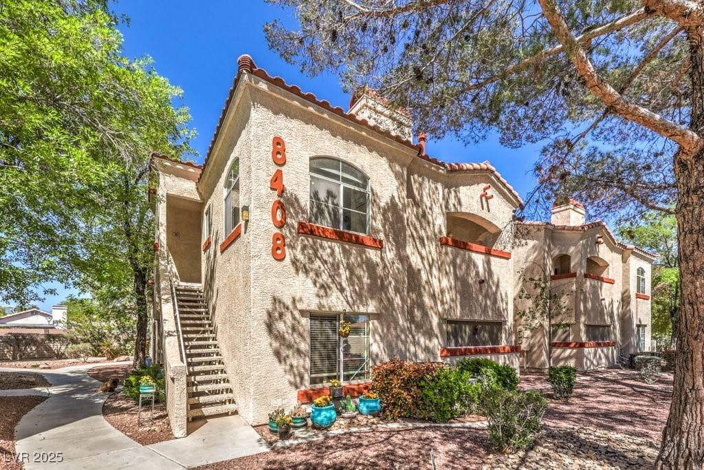 Las Vegas, NV 89145,8408 Running Deer AVE #201