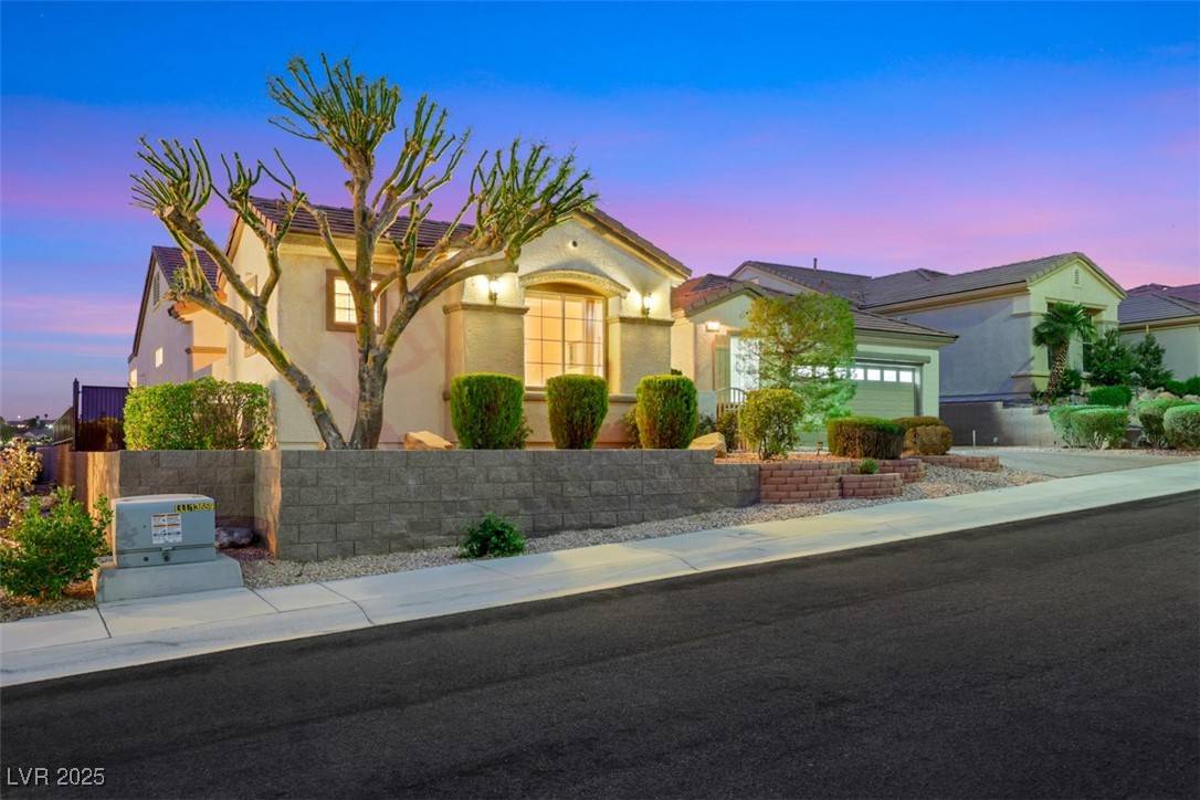 Henderson, NV 89052,1960 Oliver Springs ST