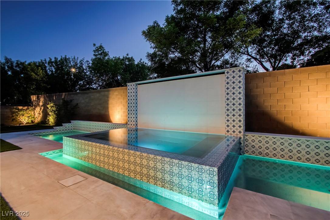 Henderson, NV 89011,47 Garibaldi WAY