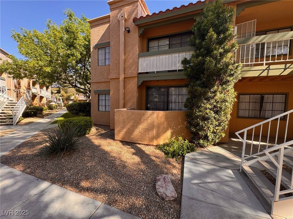 Las Vegas, NV 89118,5150 S Jones BLVD #105