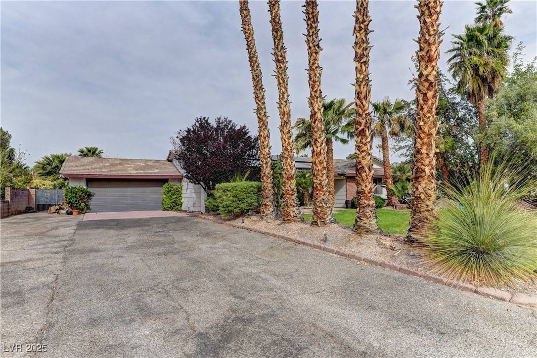 Las Vegas, NV 89146,2925 S Bronco ST