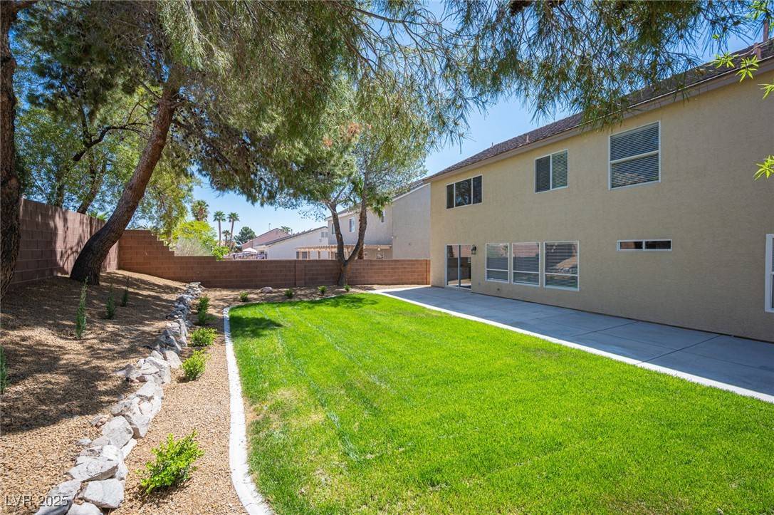Las Vegas, NV 89147,9750 W Cherokee AVE