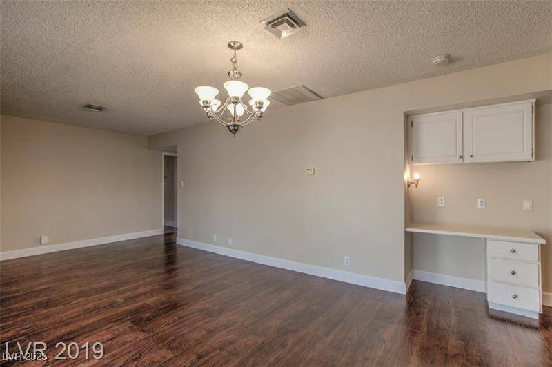 Las Vegas, NV 89121,4000 TWAIN AVE