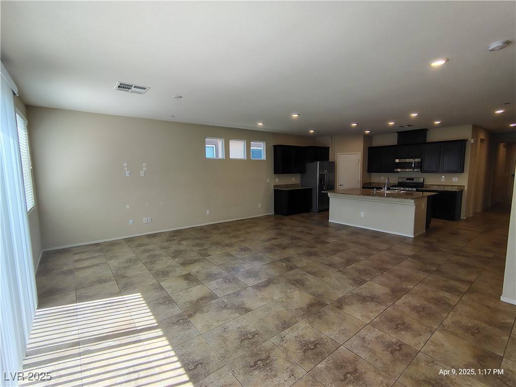 Henderson, NV 89002,2119 DEL AQUA AVE