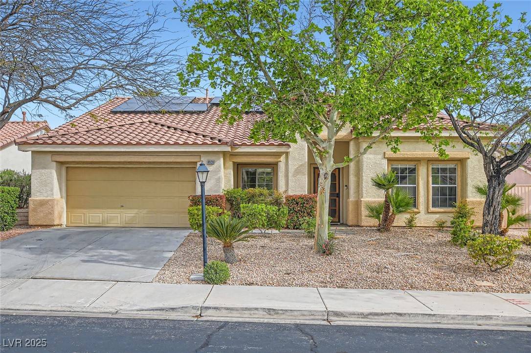 Las Vegas, NV 89143,8920 Rusty Rifle AVE