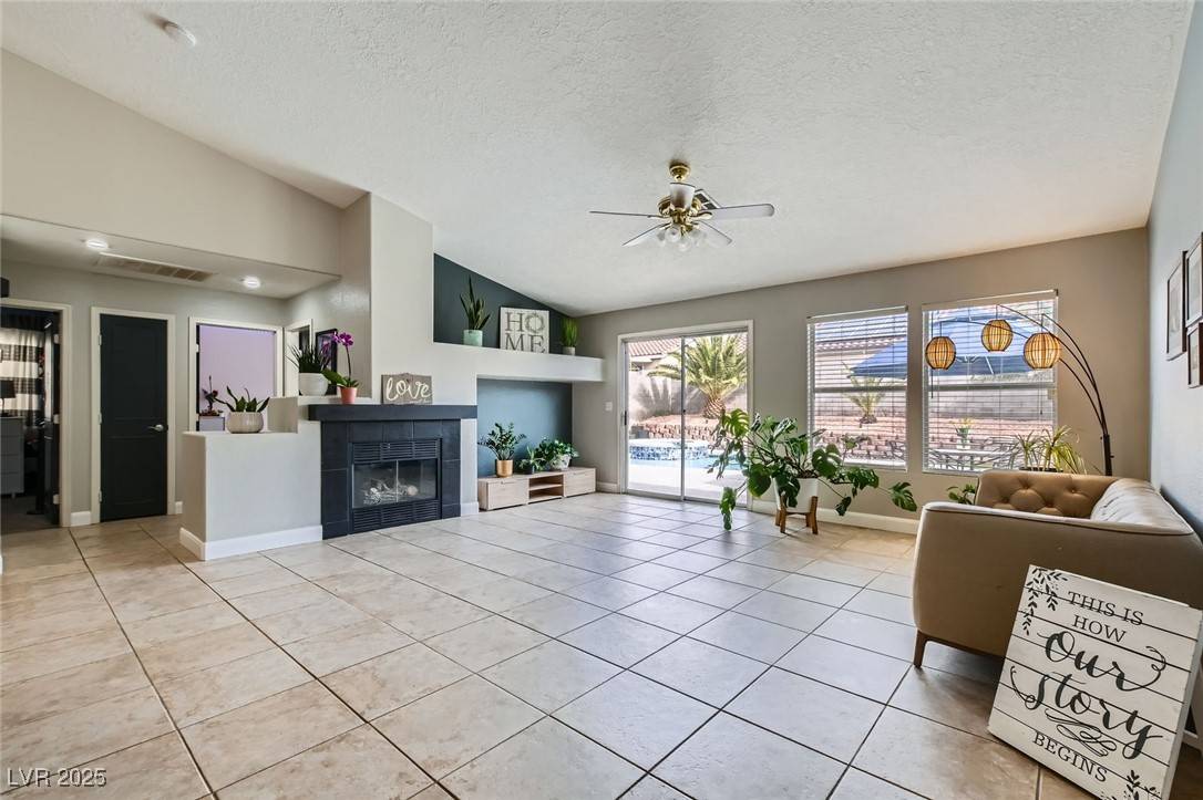 Las Vegas, NV 89143,8920 Rusty Rifle AVE