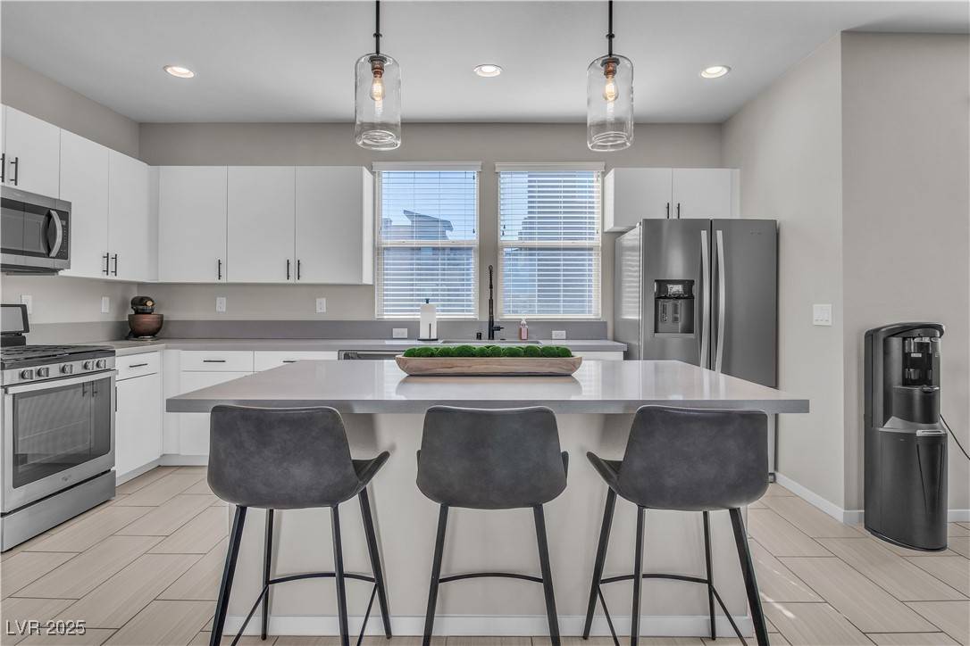 Las Vegas, NV 89135,11230 Hidden Peak AVE #207