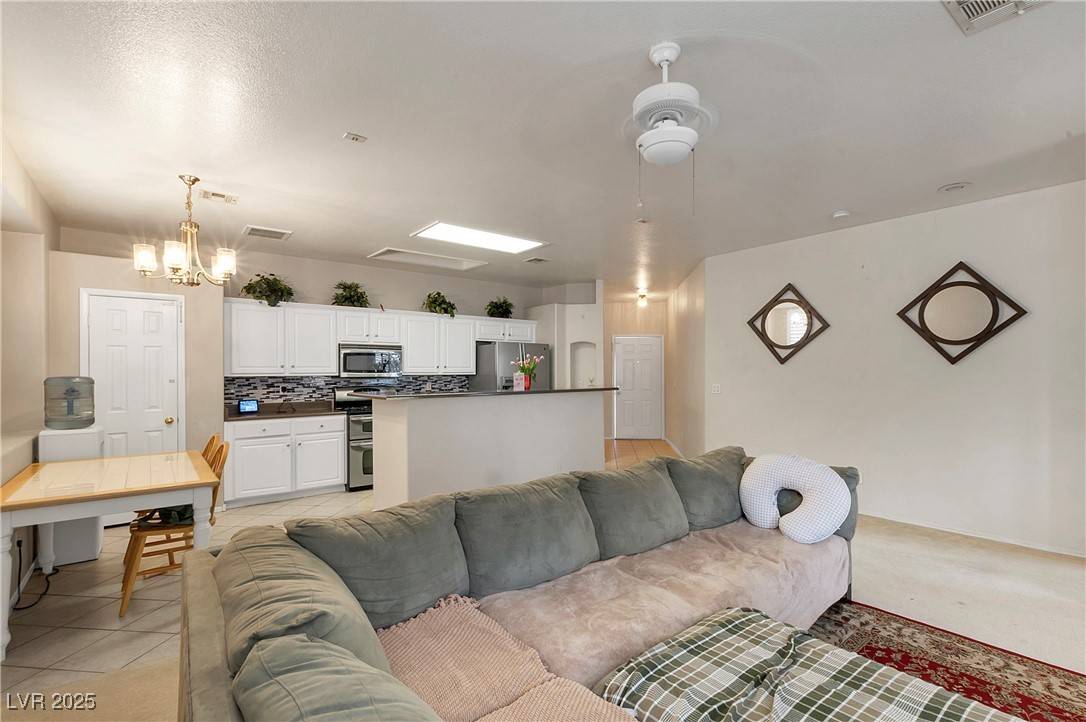 Las Vegas, NV 89131,7601 Donald Nelson AVE