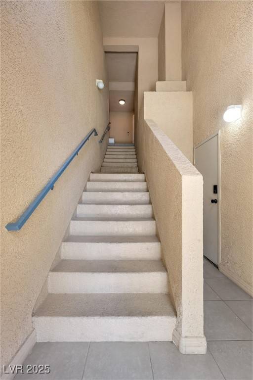 Las Vegas, NV 89144,10620 Amber Ridge DR #204