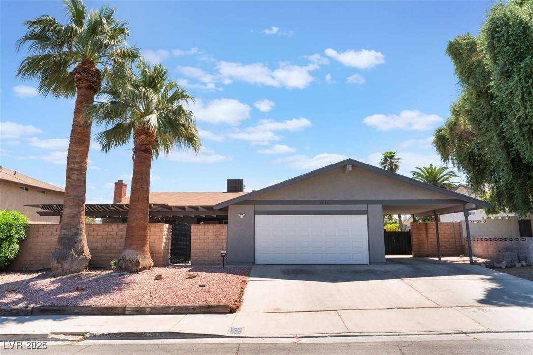 Las Vegas, NV 89120,3745 Rawhide ST