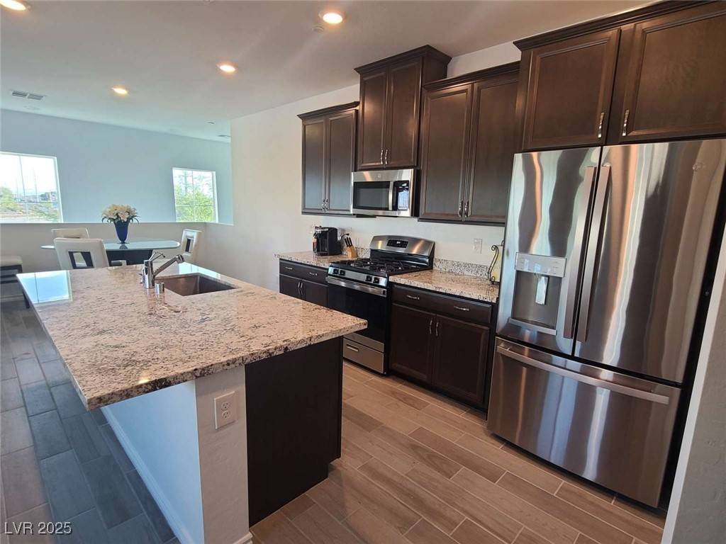 Las Vegas, NV 89131,7334 N Decatur BLVD #6