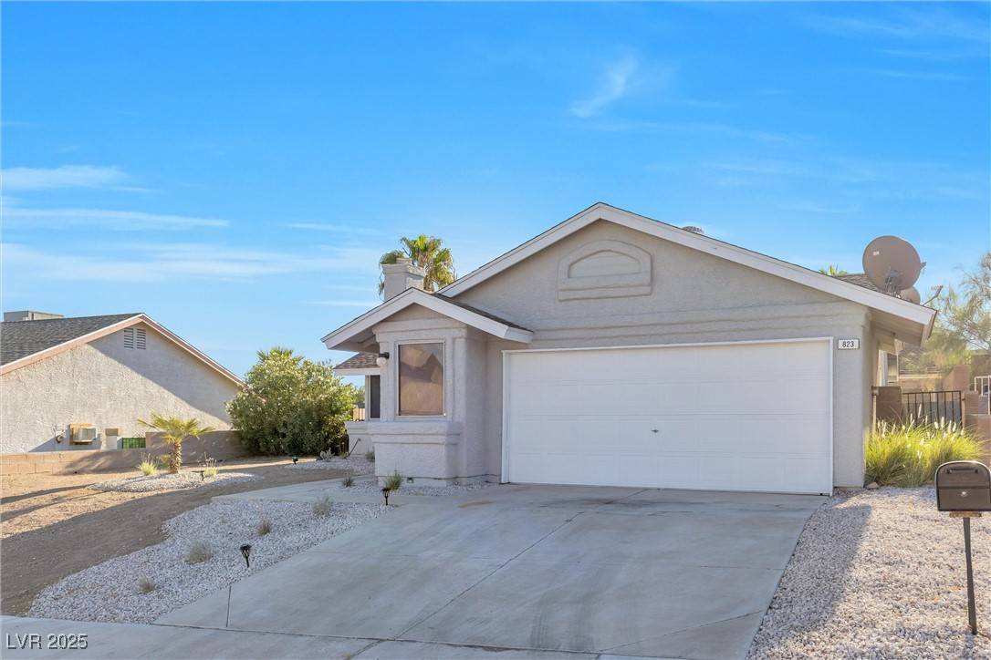 Henderson, NV 89002,823 Crabapple DR
