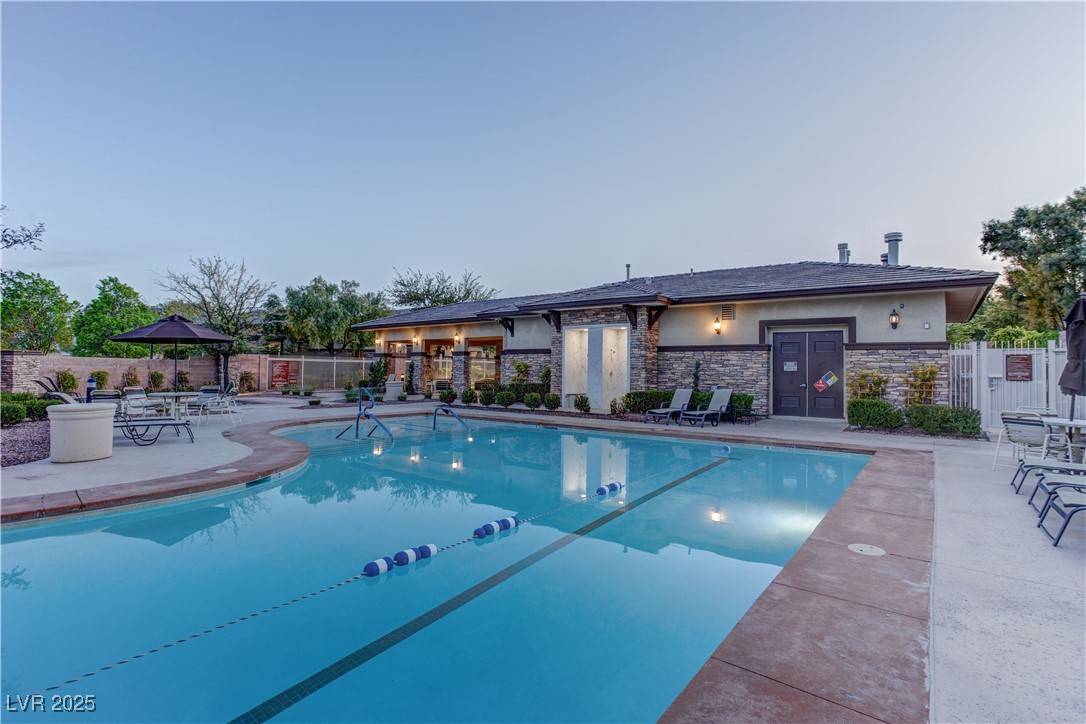 Las Vegas, NV 89166,10422 Prairie Mountain AVE