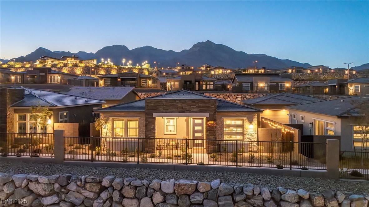 Las Vegas, NV 89138,916 Belleforte LN