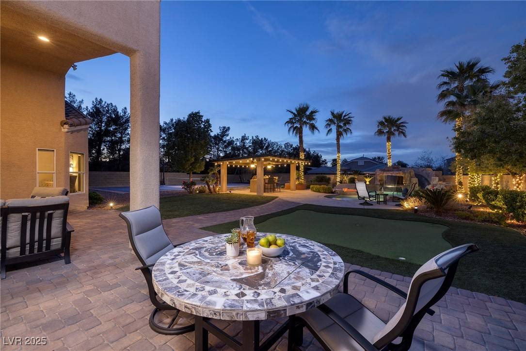 Las Vegas, NV 89183,382 Chaplin Cove AVE