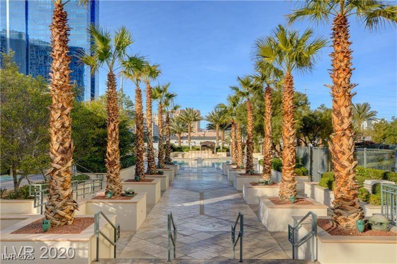 Las Vegas, NV 89109,125 E Harmon AVE #1620