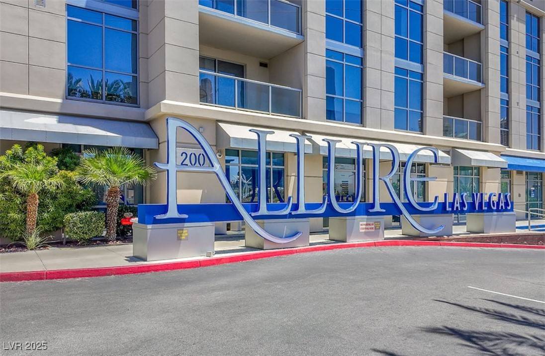Las Vegas, NV 89102,200 W Sahara AVE #3312