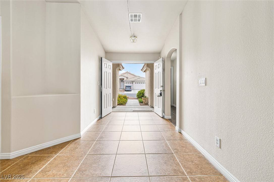 Las Vegas, NV 89178,9539 Iris Flat CT