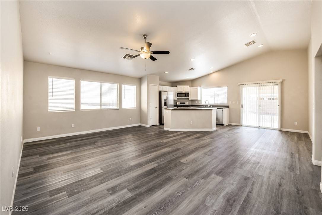 Las Vegas, NV 89122,3434 Denali Preserve ST
