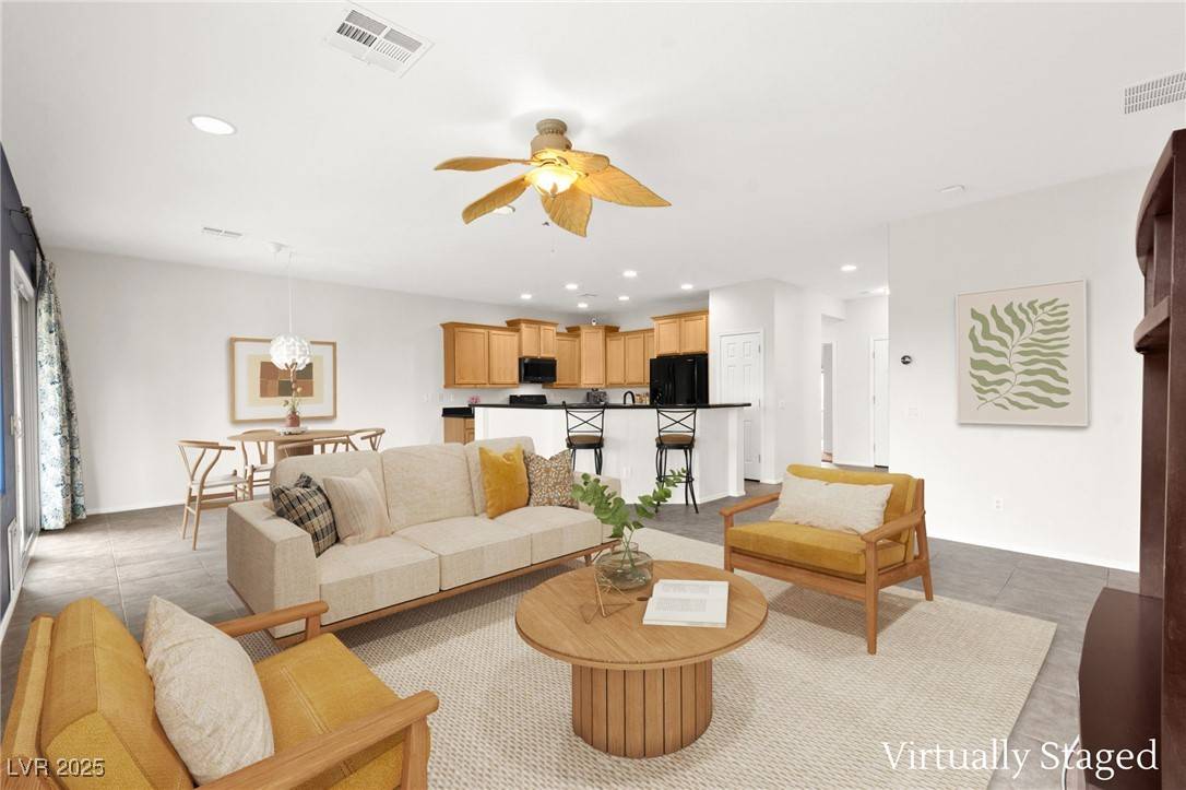 Las Vegas, NV 89122,3528 Tack ST