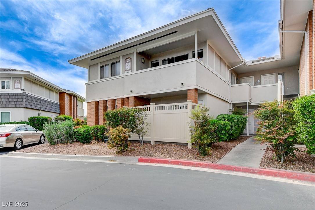 Las Vegas, NV 89109,2879 Geary PL #2804