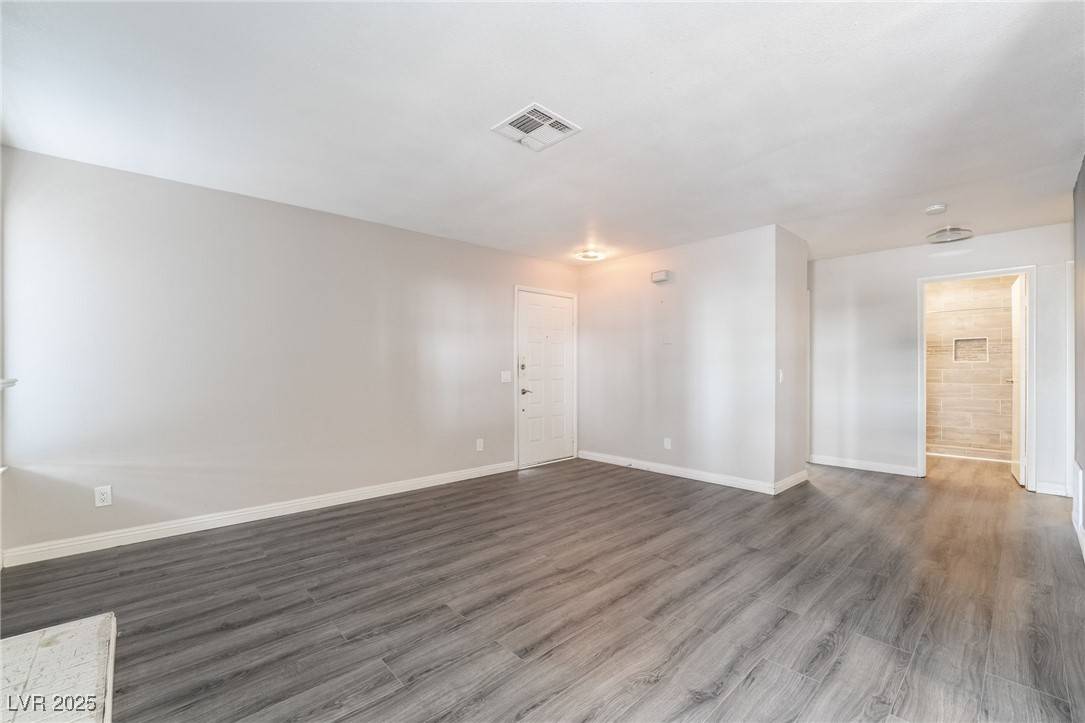 Las Vegas, NV 89103,6643 W Tropicana AVE #101