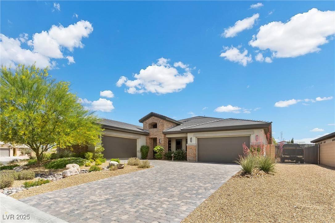 Las Vegas, NV 89113,7477 Triple Knot CT