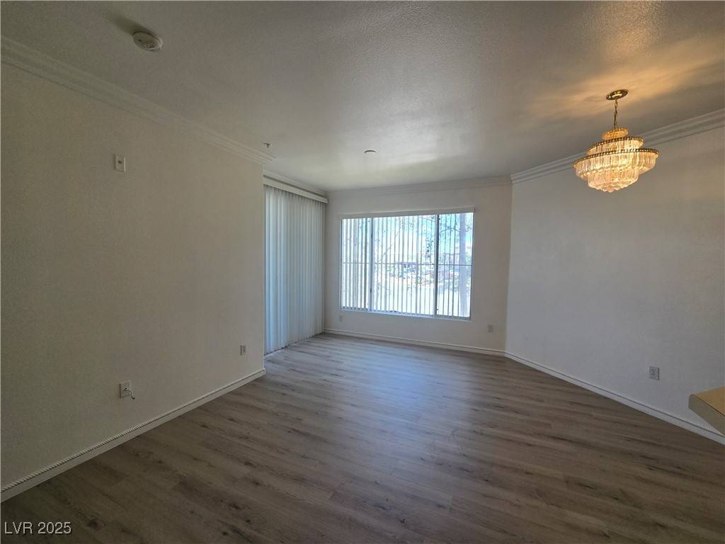 Las Vegas, NV 89113,7189 S Durango DR #211