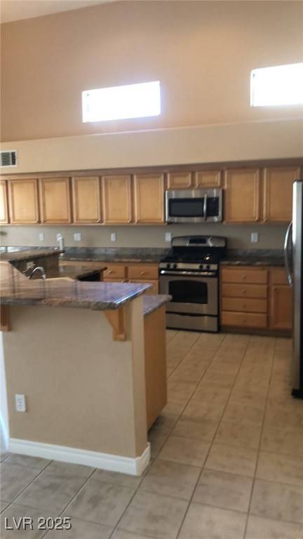 Henderson, NV 89052,1327 AUTUMN WIND WAY #0