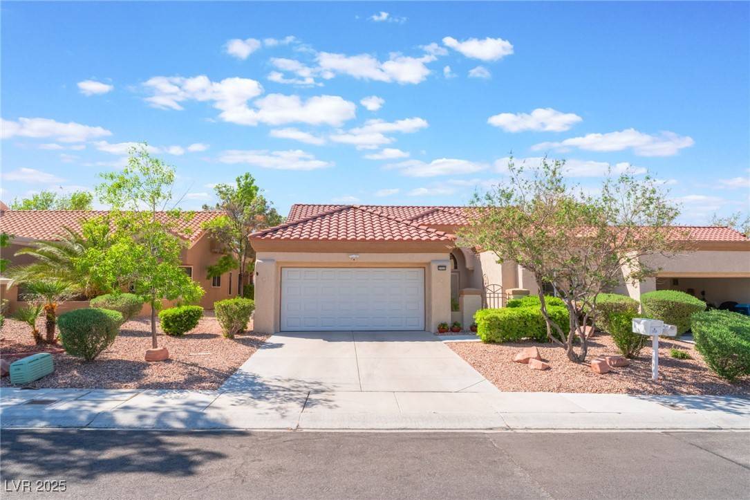 Las Vegas, NV 89134,2725 Showcase DR