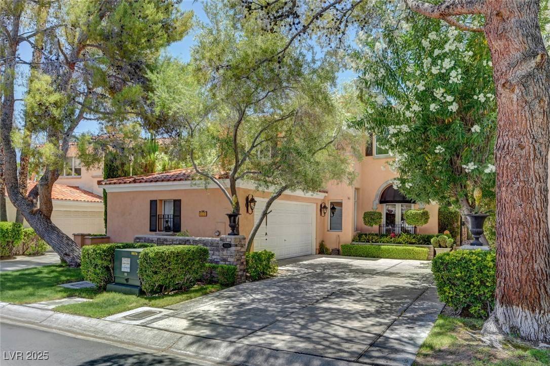 Las Vegas, NV 89117,9005 Opus DR