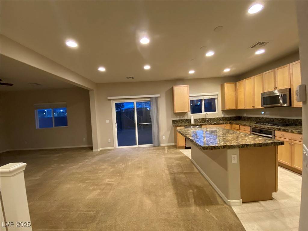 Las Vegas, NV 89113,8065 Ancient Oaks AVE