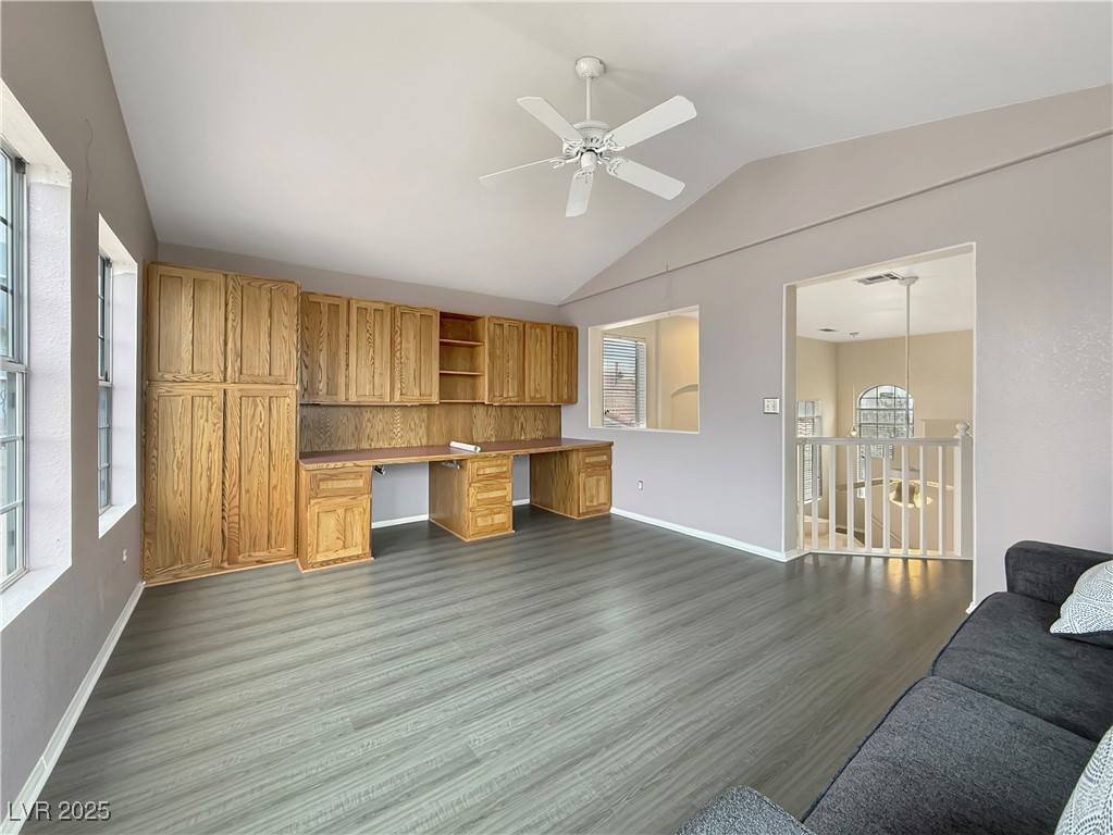 Henderson, NV 89015,504 Landra LN