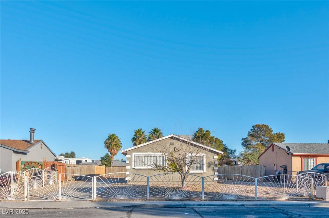 North Las Vegas, NV 89030,2708 Bello DR