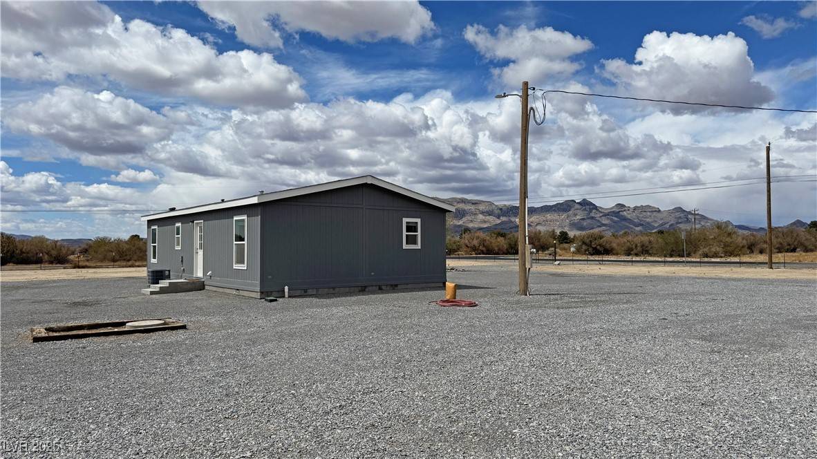 Pahrump, NV 89060,471 Bunarch RD