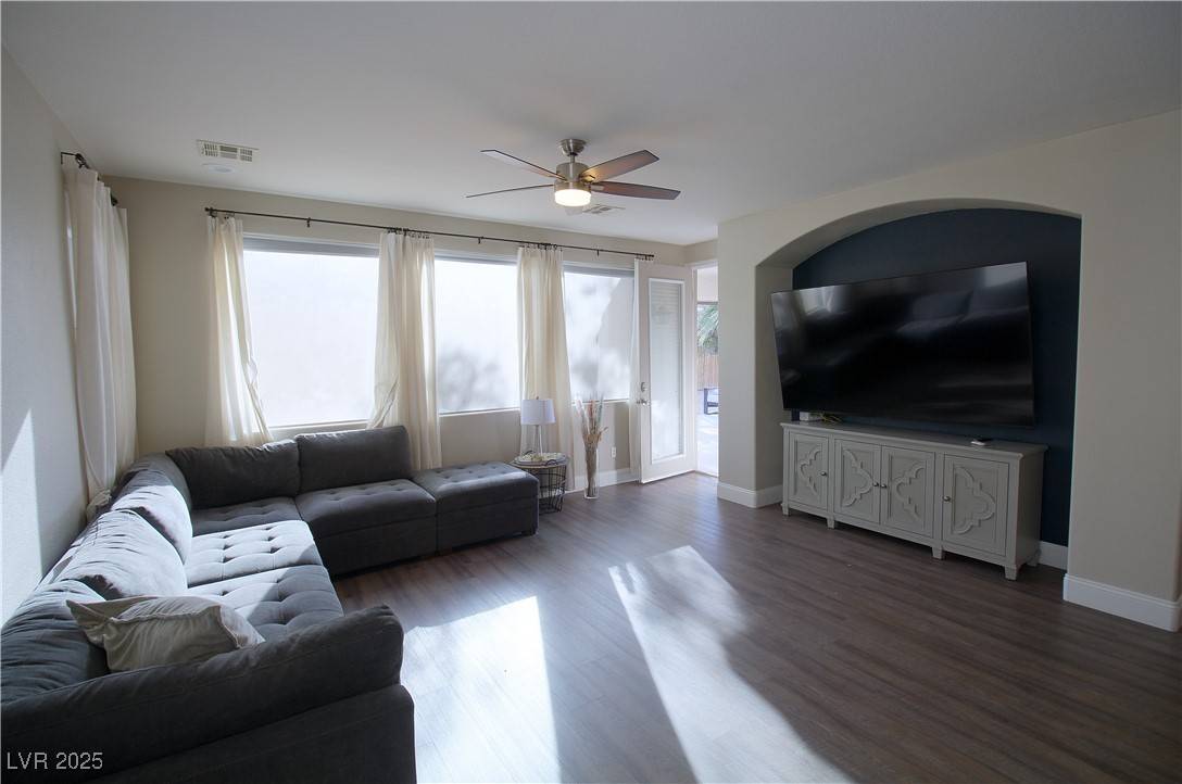 Henderson, NV 89052,3033 Andretti LN
